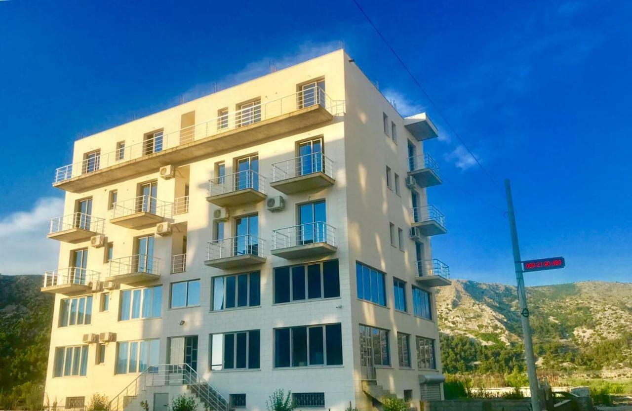Deor Hotel Shëngjin エクステリア 写真